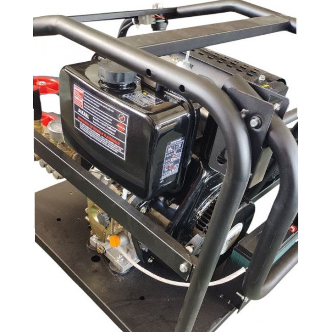 Pompa de  spalat cu presiune 15HP  cu motor disel Visoli
